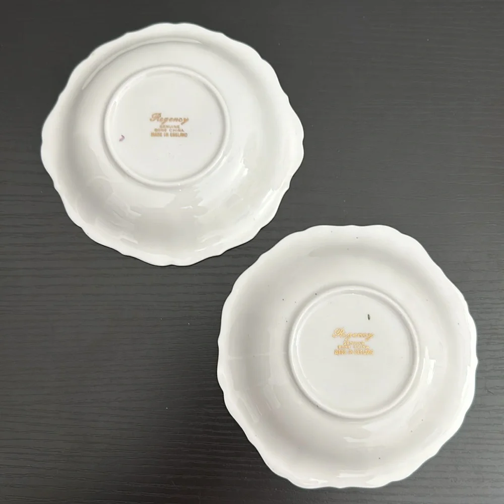 🌹 Regency Genuine Bone China 2 Vintage Berry Bowls